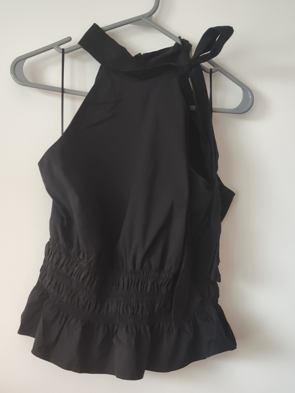 Dynamite Black Halter Tie-Neck Smocked Waist Camisole